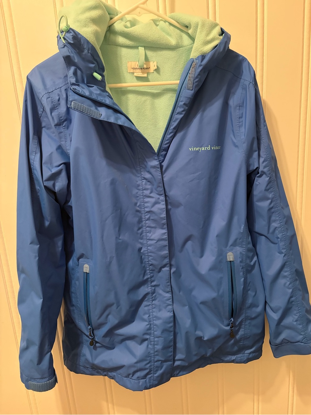 Vineyard Vines Women’s Fleece Lined Rain Jacket Size Medium